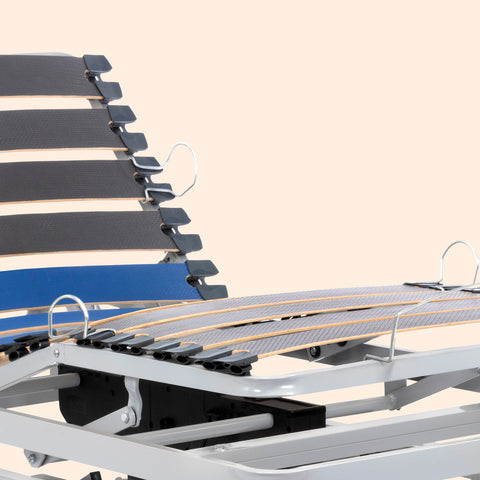 Cama articulada hospitalaria con carro elevador y barandillas - 90x190 cm